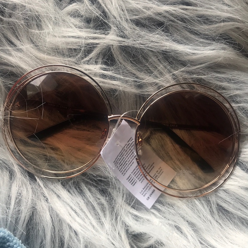 Boohoo large round sunnies